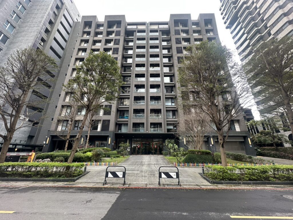 新莊頭前重劃區 – 一方林映 新莊頭前重劃區 – 一方林映